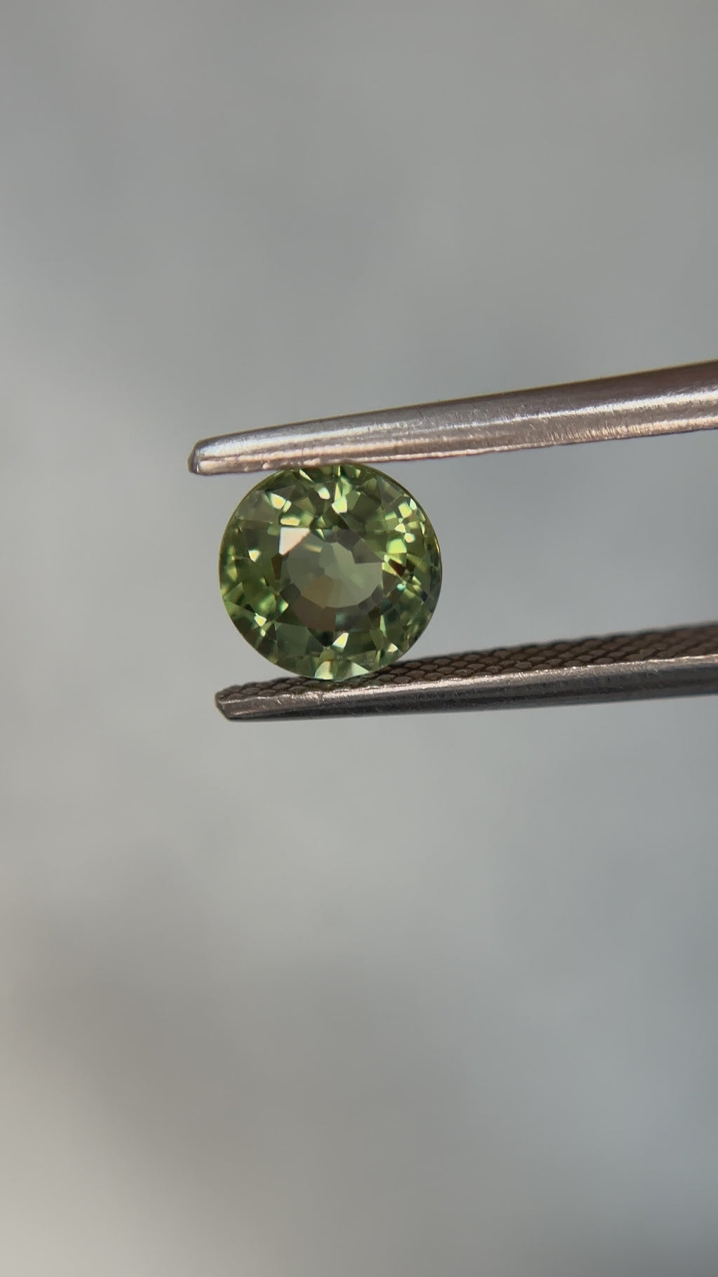 1.23 Carat Round Natural Green Sapphire